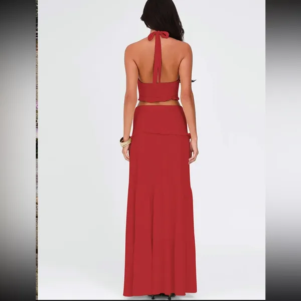 Red Plunge Neck Halter Top and Tiered Ruched Maxi Skirt Set - Image 2