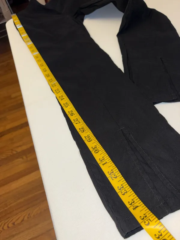 Maeve by Anthropologie structured legging pants w/ vertical seam/split Sz XSP - Image 2
