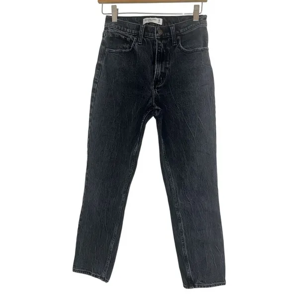 ✨Abercrombie & Fitch High Rise Mom Black Sz 26/2 Jeans✨ - Image 8