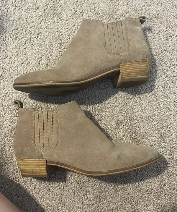 Michael Kors Tan Suede ankle boot - Image 10
