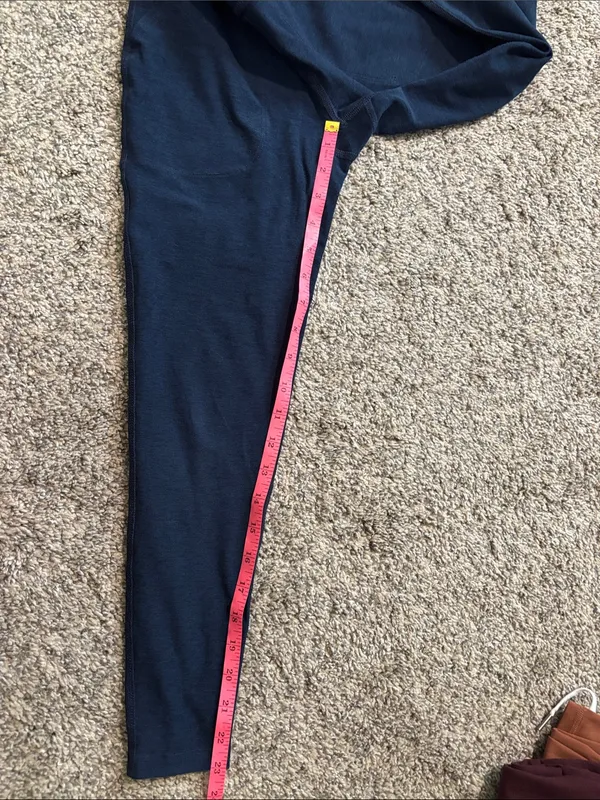 Beyond Yoga Leggings size XS - Image 6