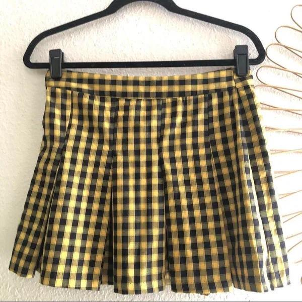 NEW NWT Clueless Cher Y2K 2000s Yellow Plaid Pleated Micro Mini Skirt Preppy Dark Academia Whimsigoth Schoolgirl Retro Black Sz 6 Waist:14” flat Length:14.5” - Image 2