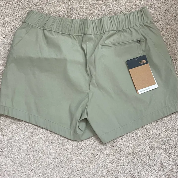 The North Face Shorts for women NWT - Image 2