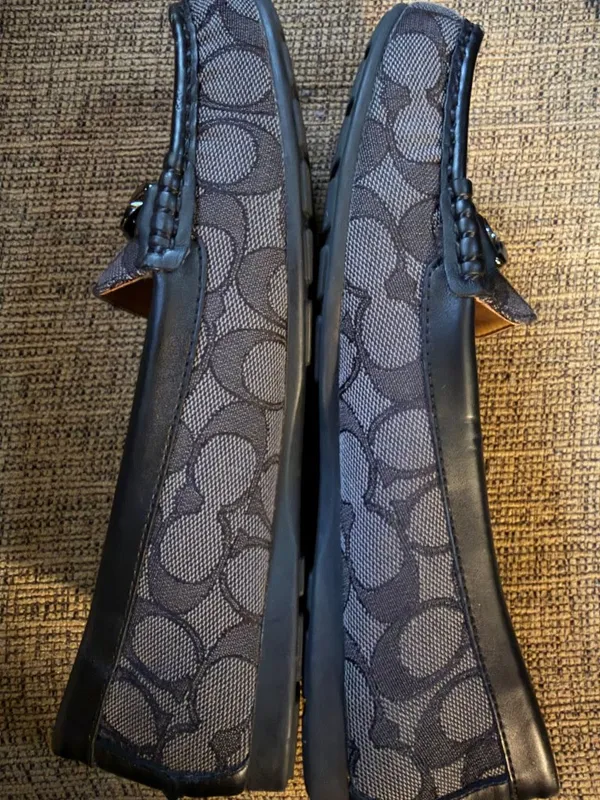 Coach Women's Loafers Slip On Sz 7.5B - Image 6