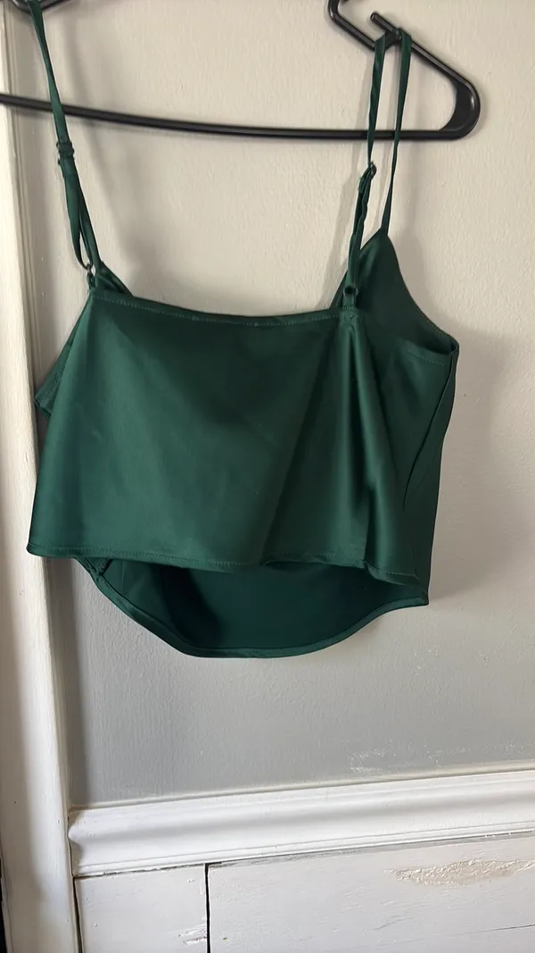 Green silk tank Size M - Image 3