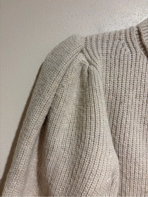 J. Crew Cream Cropped Puff Sleeve Turtleneck Sweater Wool Alpaca Size Medium - Image 7