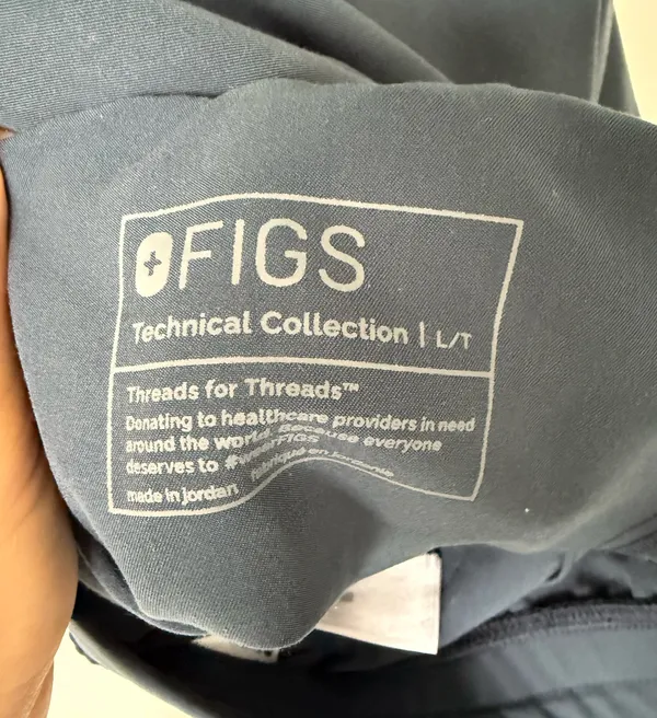 FIGS Scrub Set - Image 3