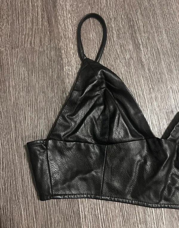 Leather Crop Top Black Size M - Image 2