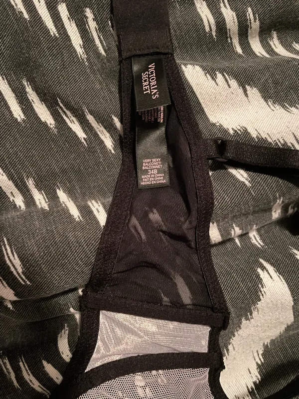 Victoria's Secret Lace and Leatherette Demi Bra - Image 6