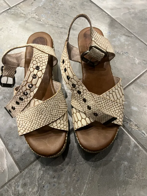 FREEBIRD by Steven Larae Sandals White Snake - Image 3