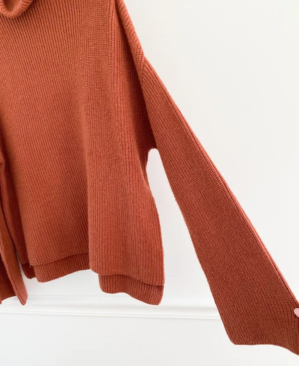 Miracle USA Vici Boutique Orange Rust Turtleneck Flare Sleeve Sweater - Image 3