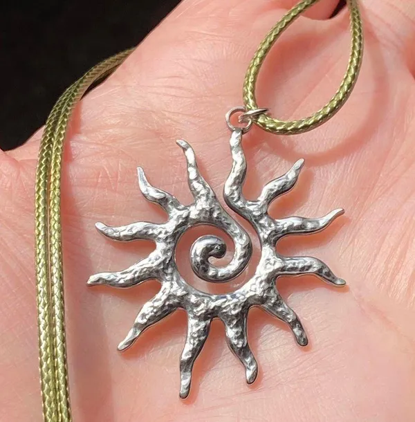Handmade stainless steel sun boho retro vintage style necklace☀️ - Image 5