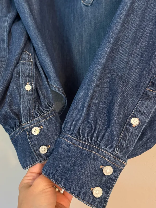 TIME AND TRU Denim Popover Top XL 27” p2p Indigo NWOT - Image 5
