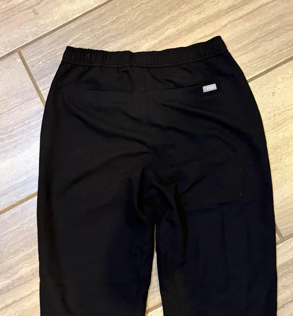 FIGS sz XS Jogger Scrub Pants - Image 4
