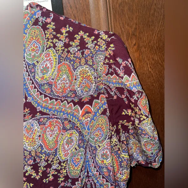 Vintage Paisley Print Wrap Dress in Purple and Blue Size Medium - Image 4