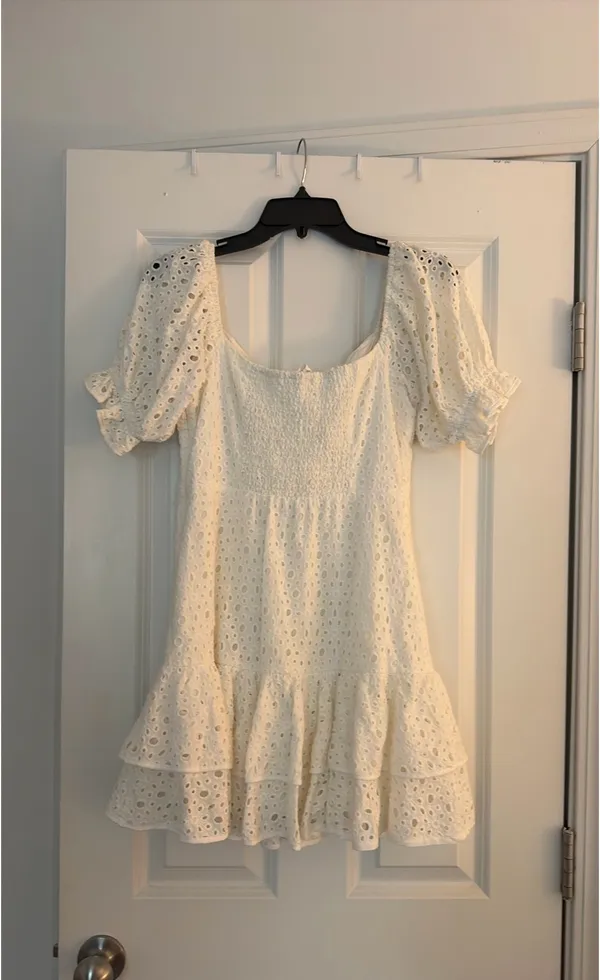 ASTR The Label White Mini Eyelet Dress Puff Sleeve - Image 3