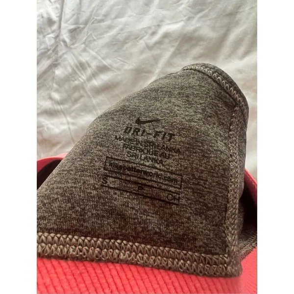 Nike Dri-Fit Grey And Pink Sports Bra Woman’s Size Small - Image 10