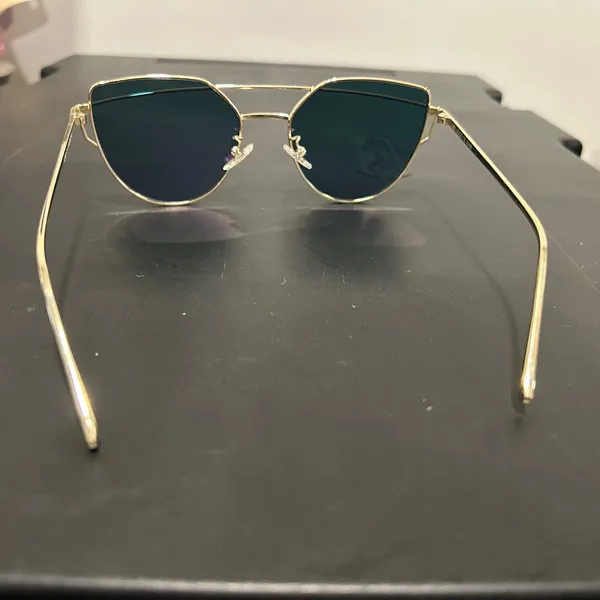 Pink and Gold Aviator Sunglasses with Metal Frames - Image 5