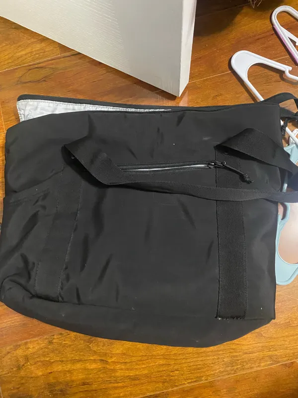 B. Smart bag - Image 2