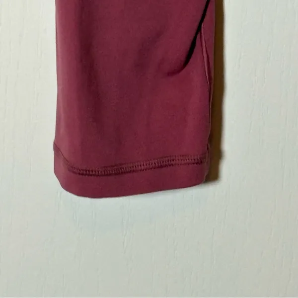 Offline by Aerie. 7/8 high rise Real Me Sz Medium. - Image 5