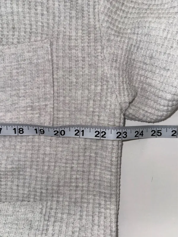 American Eagle Waffle Knit Shacket Light Gray Pocket Button Front - Image 8