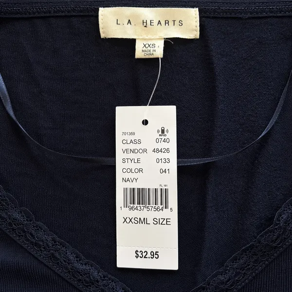 PacSun Navy Blue Ripped Long Sleeve Crop Top - Image 4