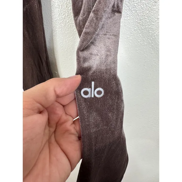 Alo Yoga High Waist Lush Velvet‎ Leggings Purple Brown Crushed Velvet Small - Image 5