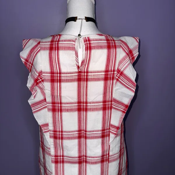 Entro NWT Boutique Red and White Plaid Dress with Lace Detail - Image 10