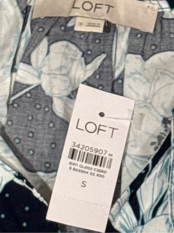 LOFT Floral Long Sleeve Blouse NWT Size S Navy White Elegant Top - Image 3