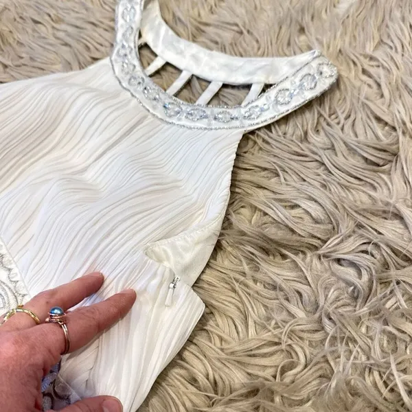 Sue Wong short white beaded dress size 8 - Image 6