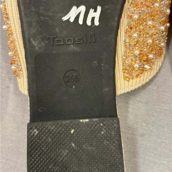 Toosili Footwear Women's Glittering Gold Bow Mules 8.5 pearls beads sparkle - Image 5