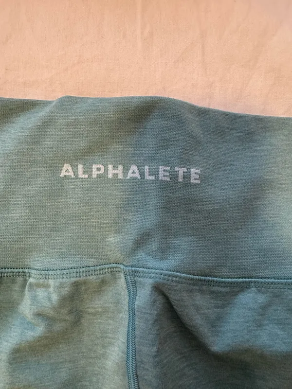 Alphalete Leggings - Image 3