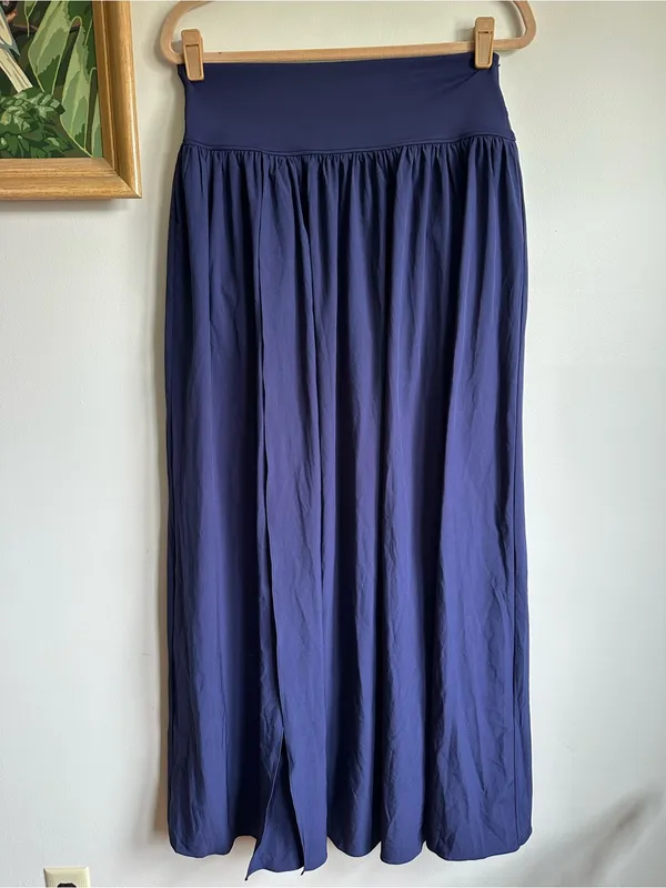 Halara Breezeful High Waisted Split Flowy Maxi Skirt Large Blue - Image 2