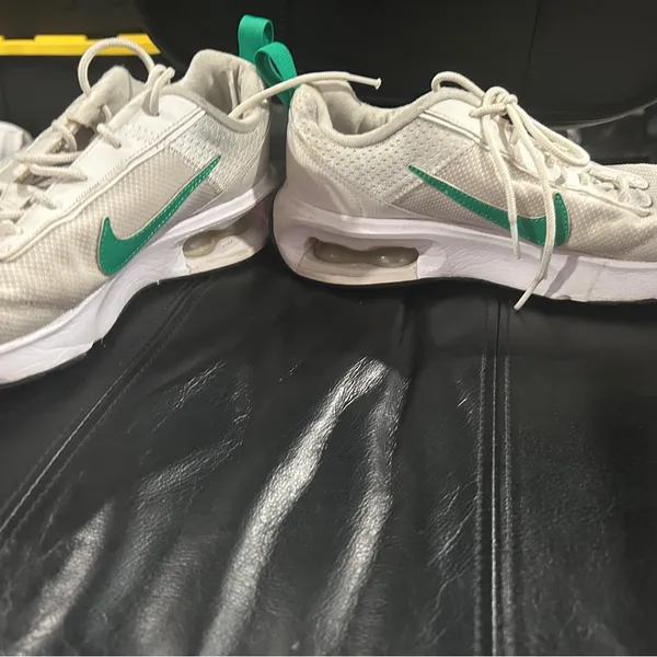 Nike White Mesh Sneakers with Green Accents - Image 9