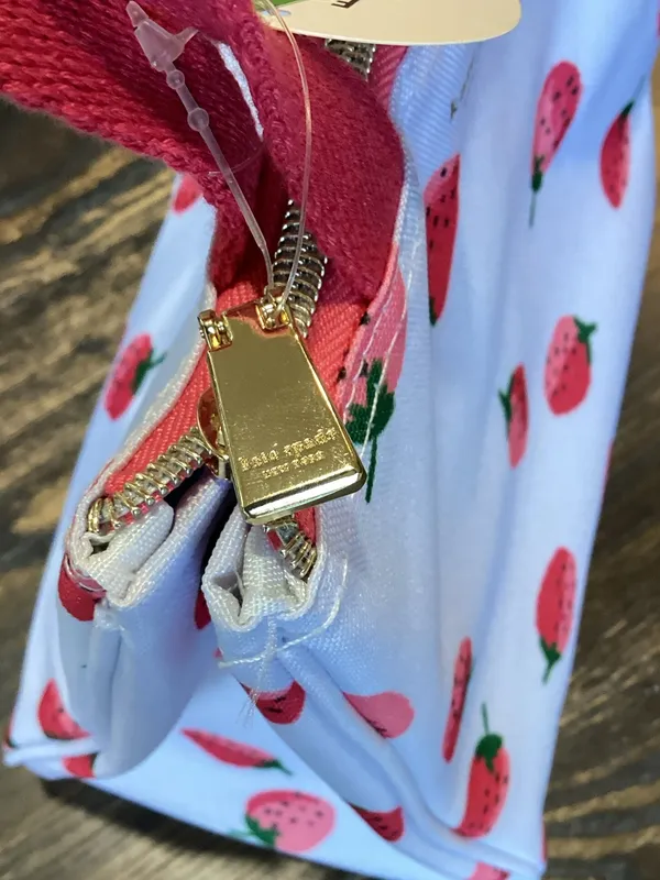 kate spade Strawberry Lunch Tote with Clear Storage Container - Image 3