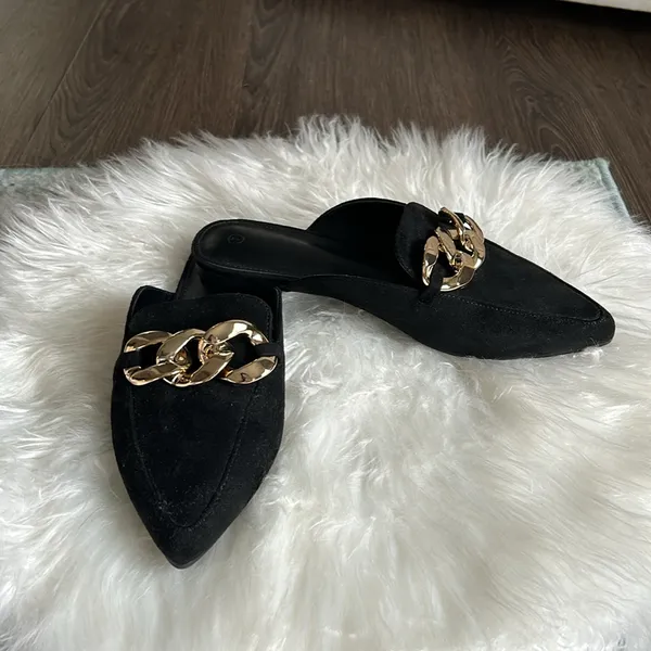 Black Mule | Size 7 - Image 2