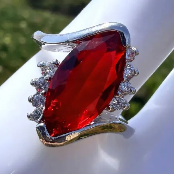 Red Marquise Statement Ring Red - Image 3