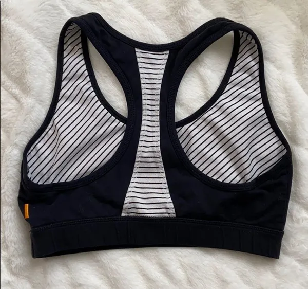 LUCY Women’s Black Racerback Sports Bra Top Size Small - Image 13