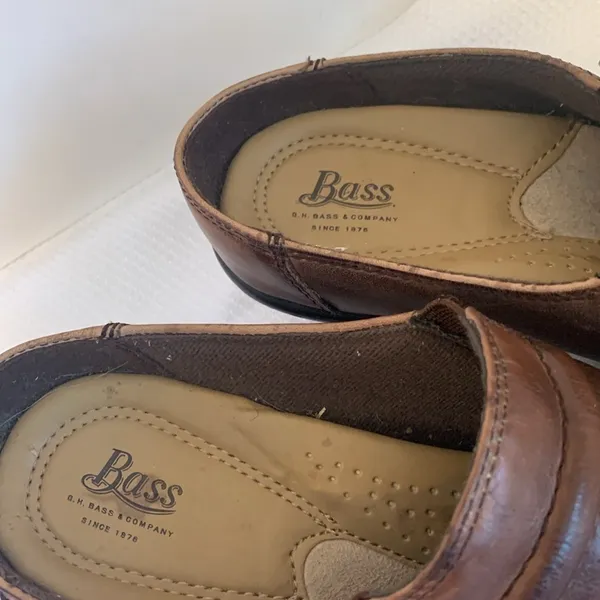 Bass Bertie Women’s Size 8 Boho Artsy Casual Brown Leather Clogs Slip-On Shoes - Image 2