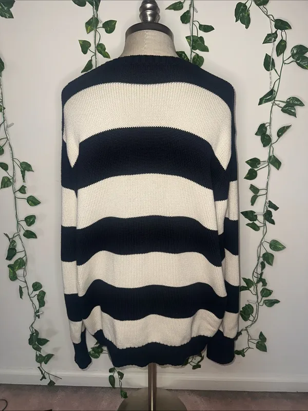 Brandy Melville Oversized Brianna Cotton Thick Stripe Sweater Cream & Navy - Image 3