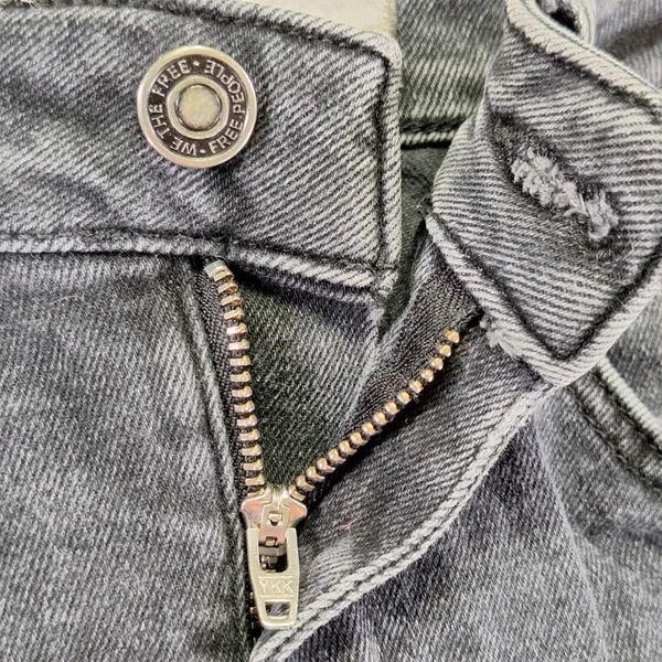 Free People Jeans Womens 27 (Fits 26x27) Dark Wash We the Free‎ Raw Hem Boho - Image 6