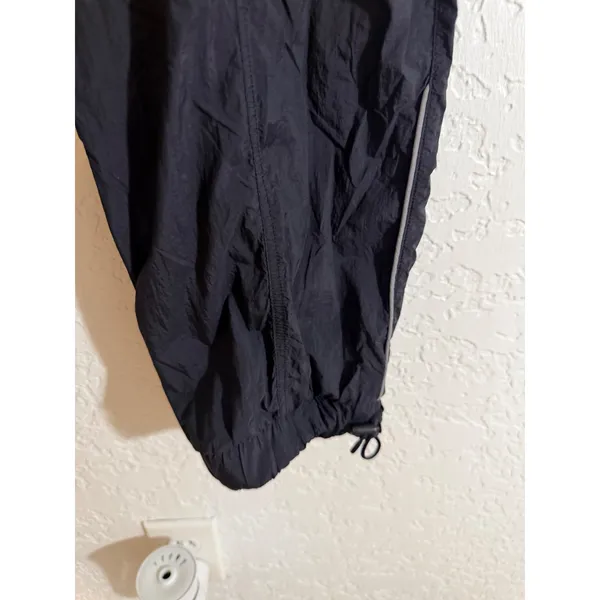 Fabletics Jogger Pants Black M Womens Nylon Activewear Lightweight High Rise - Image 11