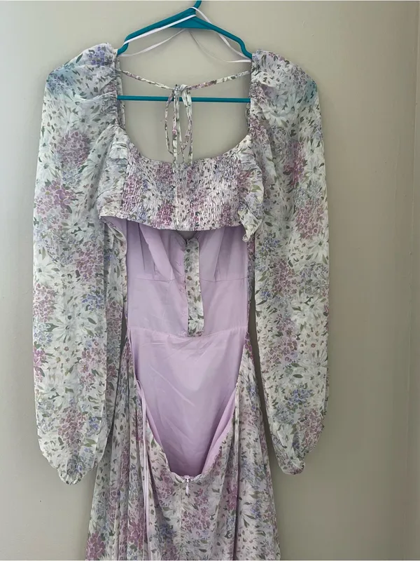 ASTR The Label Shayla Dress in Lilac and Blue Multi Midi Dress - Image 4