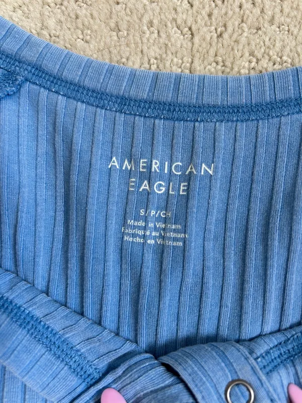American Eagle Henley Tee - Image 3