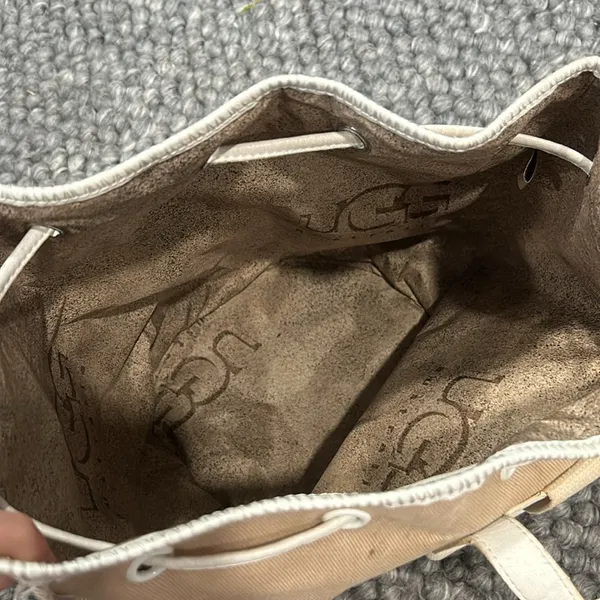 UGG‎ Creme Canvas Bucket Bag - Image 5