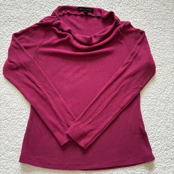 Banana Republic Fuchsia Draped Cowl Neck Ribbed Knit Top Fall Quiet Luxury cozy - Image 2