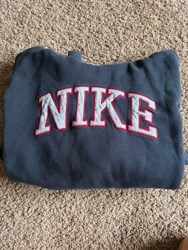 Nike Sweatshirt Hoodie - Image 3