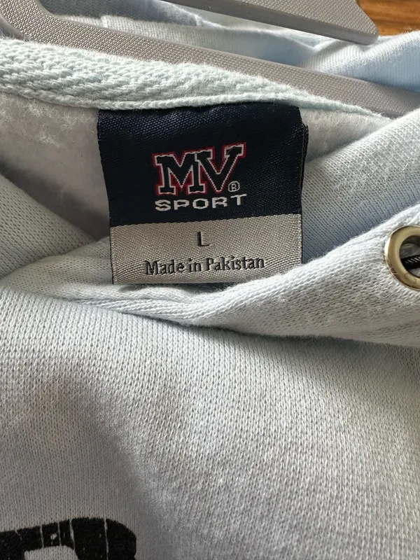 MV Sport NWOT Large Men’s Women’s Jim Beam Hoodie Sweatshirt Baby Blue and Nav - Image 3