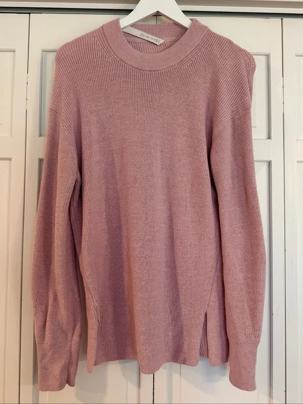 Lululemon ribbed merino wool blend lavender crewneck sweater size 6 - Image 2