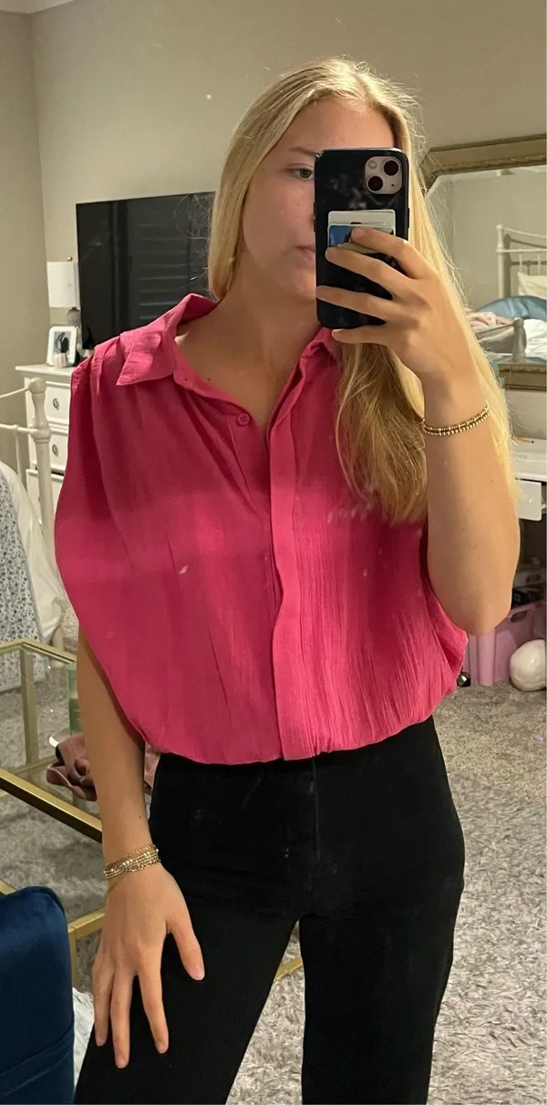 HYFVE pink top - Image 3